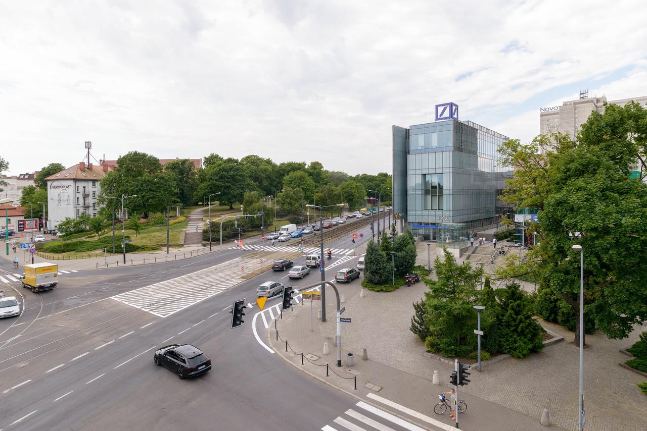 Centro Design Apartments - Polwiejska Poznan Bagian luar foto