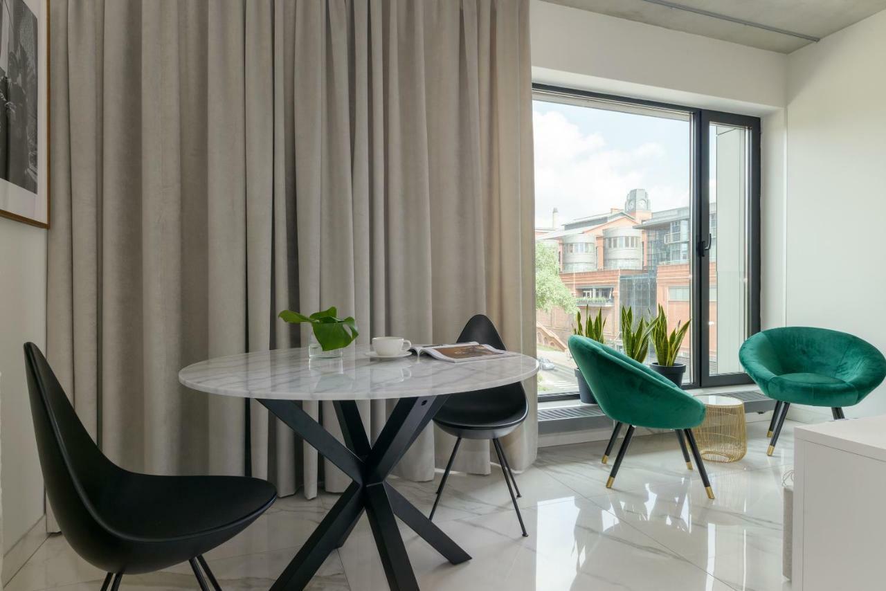 Centro Design Apartments - Polwiejska Poznan Bagian luar foto