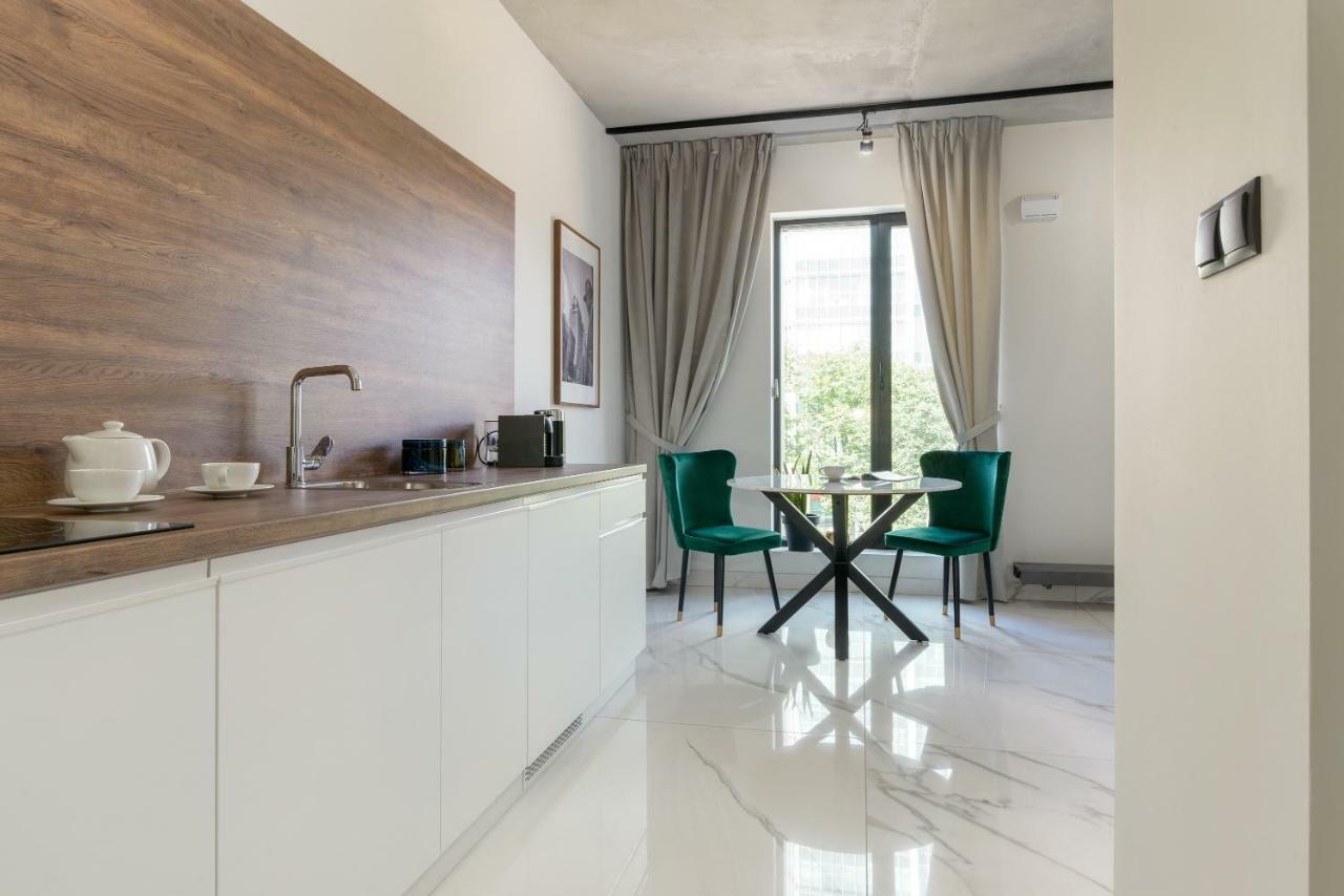 Centro Design Apartments - Polwiejska Poznan Bagian luar foto