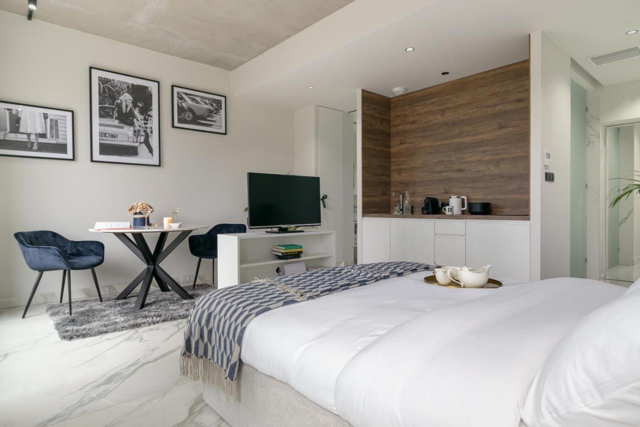 Centro Design Apartments - Polwiejska Poznan Bagian luar foto